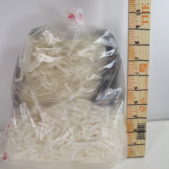 Ivory White Paper Shred 9x8x3" bag 4.2oz Easter grass Basket Filler - Picture 1 of 2